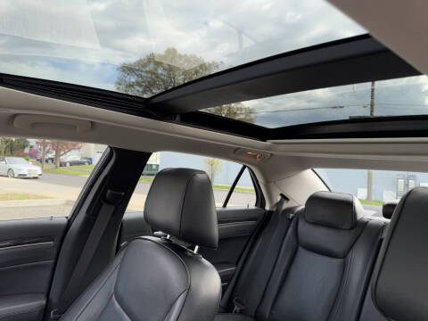 2018 Chrysler 300 Limited
