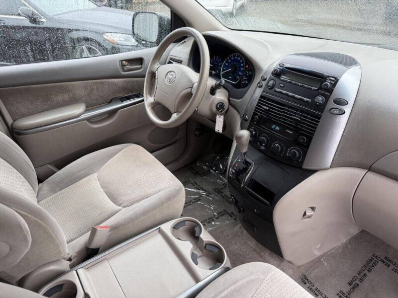 2006 Toyota Sienna
