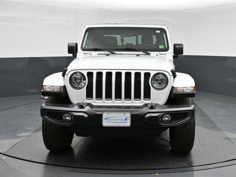 2021 Jeep Gladiator Sport