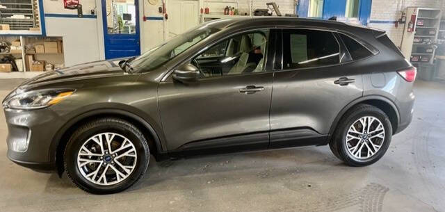 2020 Ford Escape SEL