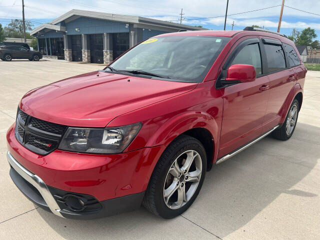 2017 Dodge Journey for sale at ORCHARD LAKE AUTO SALES INC in Farmington Hills, MI