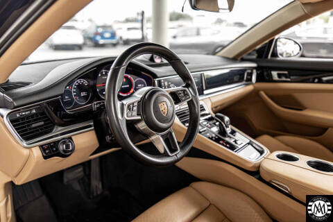 2018 Porsche Panamera