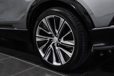 2024 Cadillac LYRIQ Luxury 3