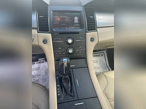 2013 Ford Taurus SEL