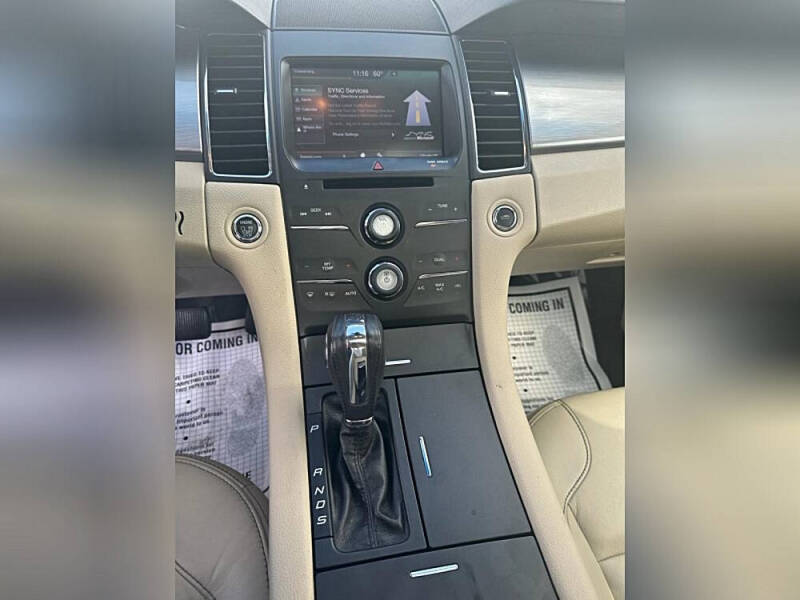 2013 Ford Taurus SEL