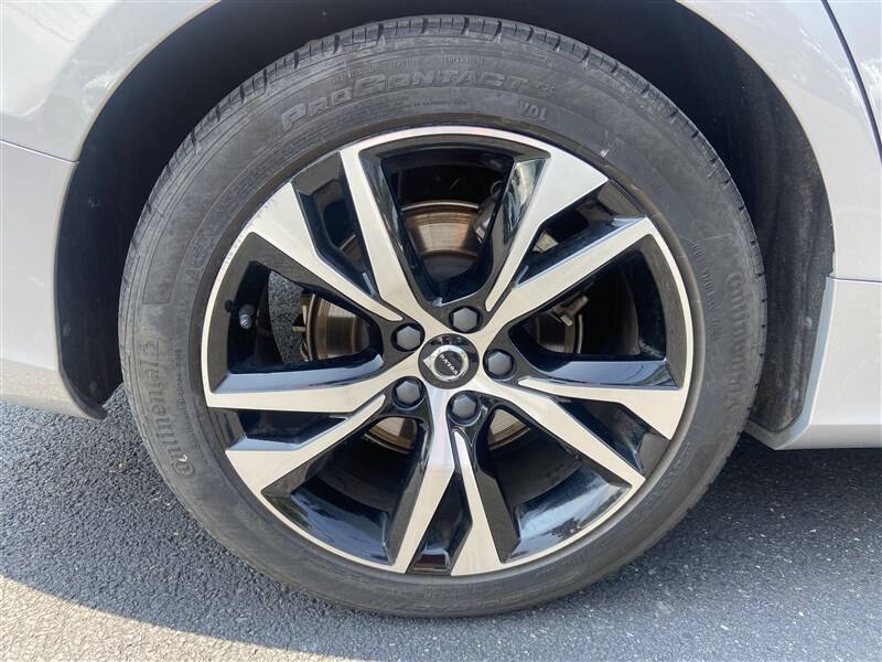 2025 Volvo S60 B5 Core