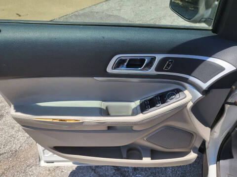 2011 Ford Explorer XLT