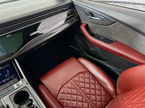 2020 Audi SQ7 4.0T quattro Premium Plus