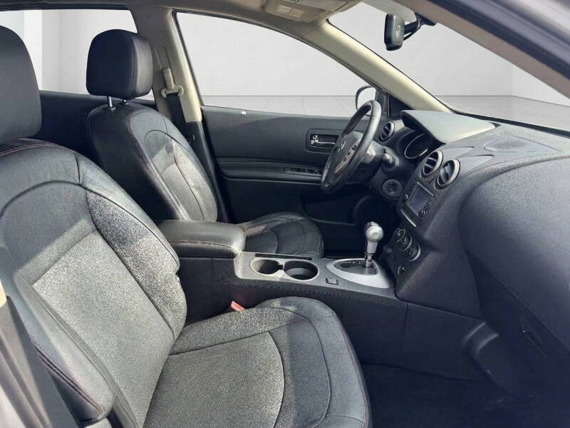 2011 Nissan Rogue S