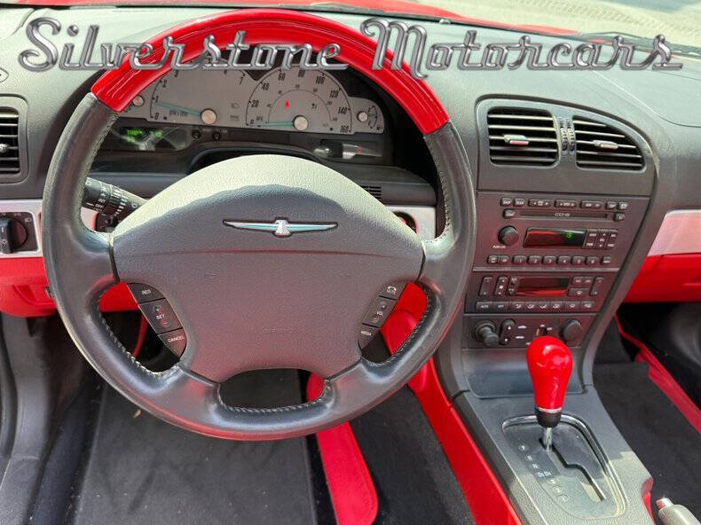 2002 Ford Thunderbird Deluxe