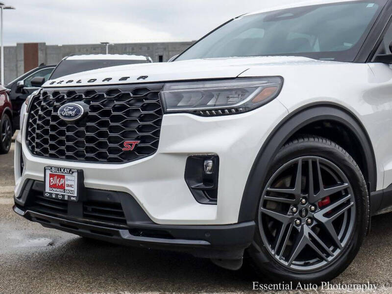 2025 Ford Explorer ST