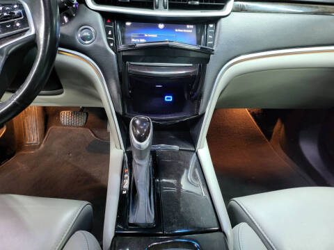 2013 Cadillac XTS Luxury Collection