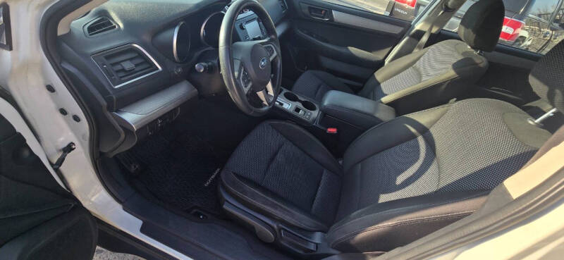 2017 Subaru Outback 2.5i