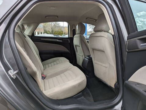 2017 Ford Fusion S