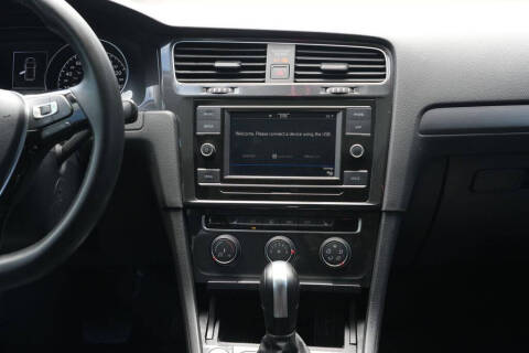 2020 Volkswagen Golf TSI