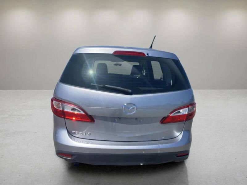 2015 Mazda MAZDA5 Sport