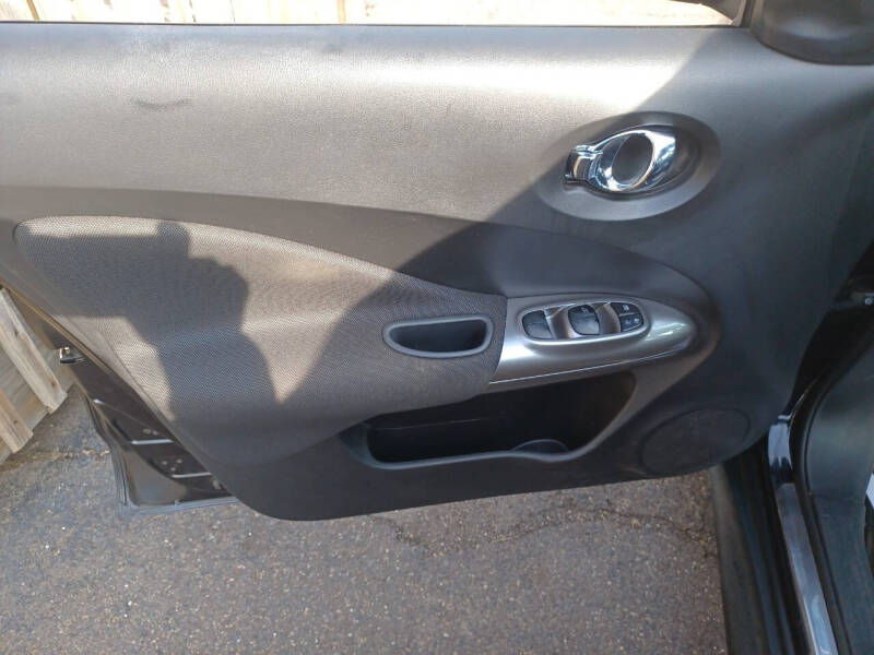 2012 Nissan JUKE SL