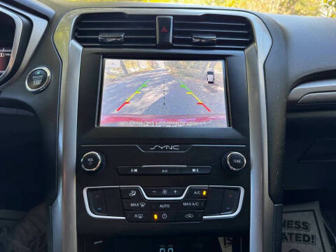 2019 Ford Fusion Hybrid SE