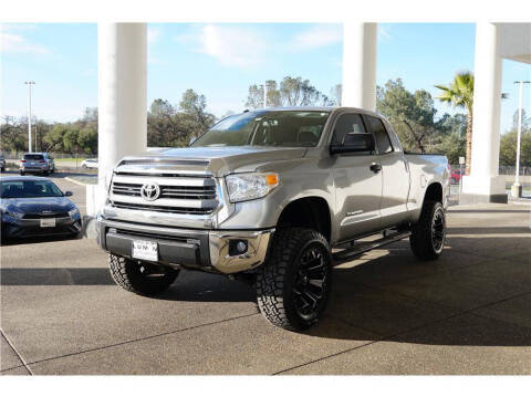 2015 Toyota Tundra