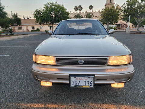 1994 Nissan Maxima SE
