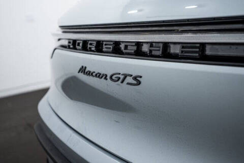 2025 Porsche Macan GTS