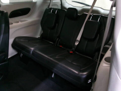 2017 Chrysler Pacifica Touring-L