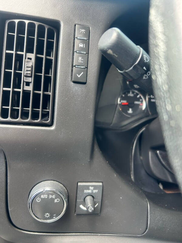 2016 GMC Savana 2500