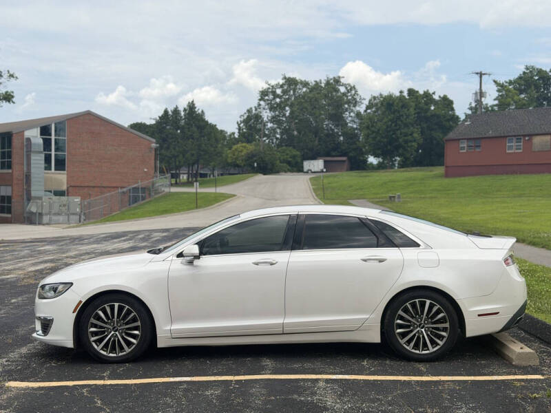 2017 Lincoln MKZ Select