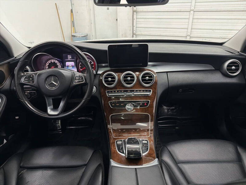 2016 Mercedes-Benz C-Class C 300