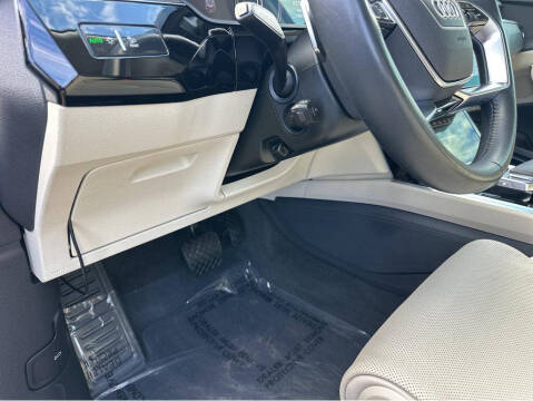 2021 Audi e-tron Sportback quattro Prestige