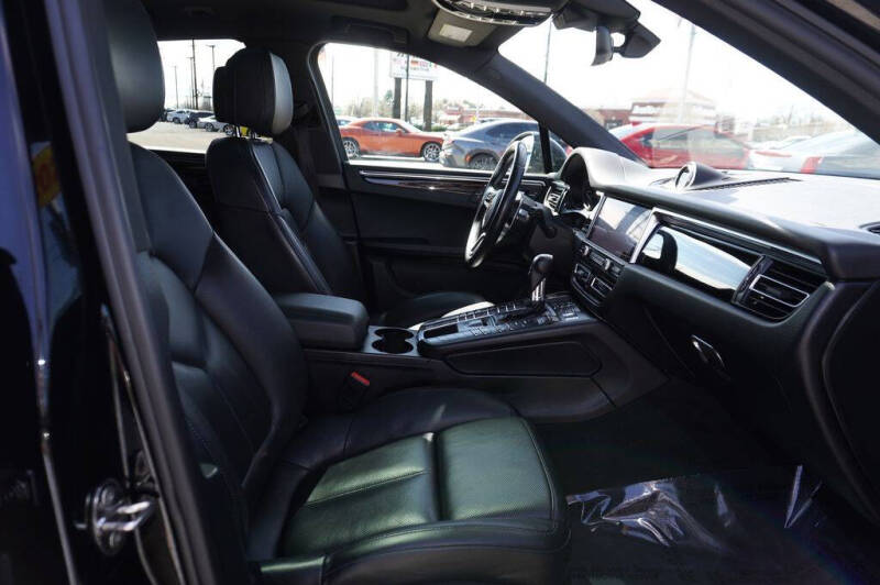 2021 Porsche Macan