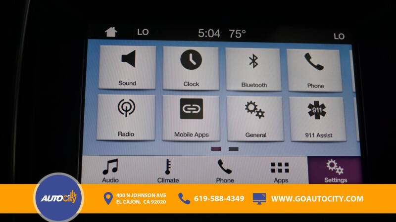 2017 Ford Edge Titanium