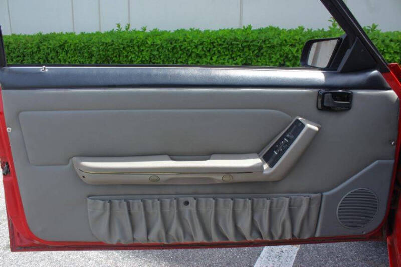 1992 Ford Mustang LX