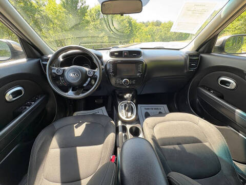 2019 Kia Soul +
