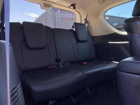 2023 Infiniti QX80 Luxe