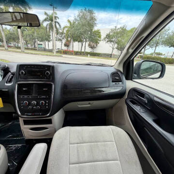 2013 Dodge Grand Caravan SE