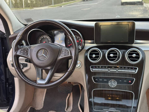 2017 Mercedes-Benz C-Class C 300 Luxury 4MATIC