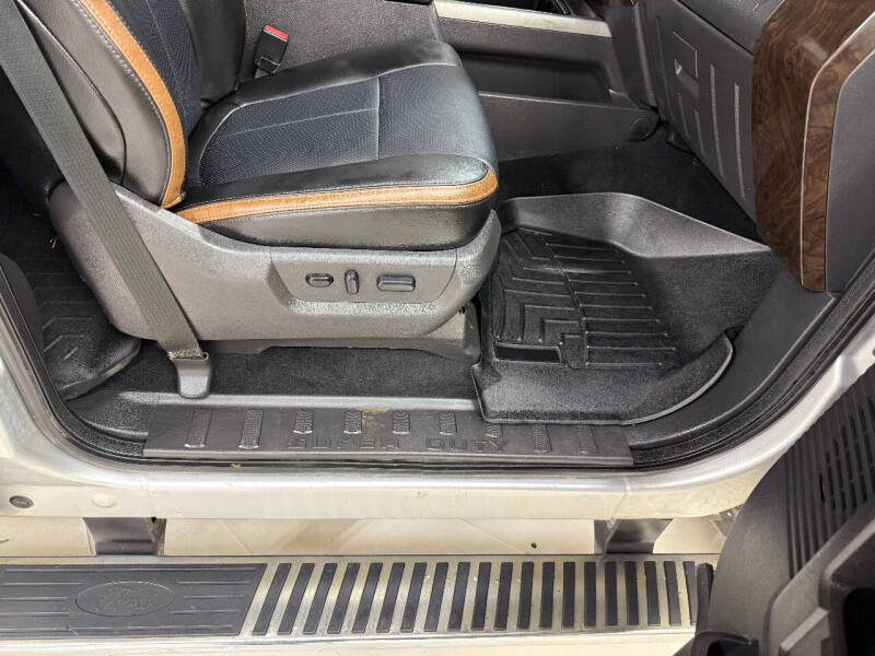 2016 Ford F-350 Super Duty Platinum