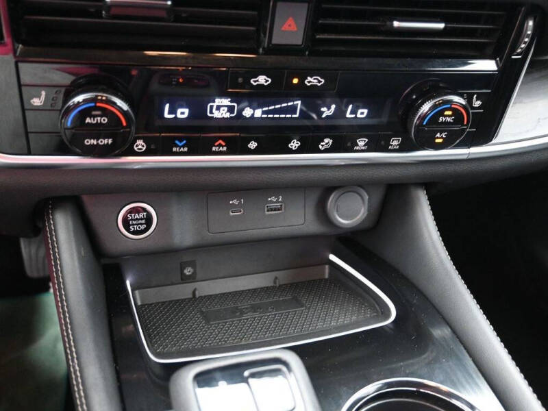 2023 Nissan Rogue Platinum