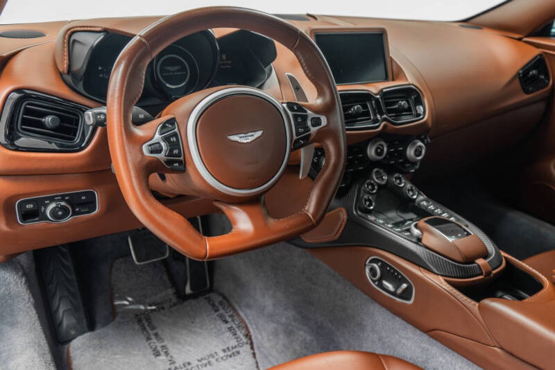 2020 Aston Martin Vantage