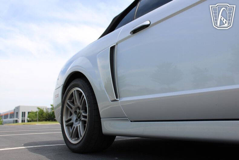 2003 Ford Mustang SVT Cobra