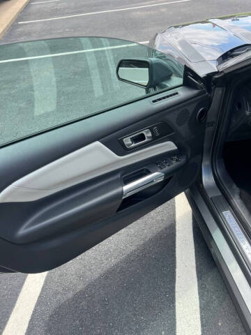 2024 Ford Mustang EcoBoost