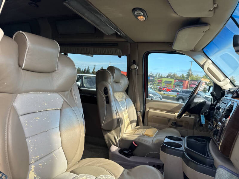 2011 Ford E-Series E-150