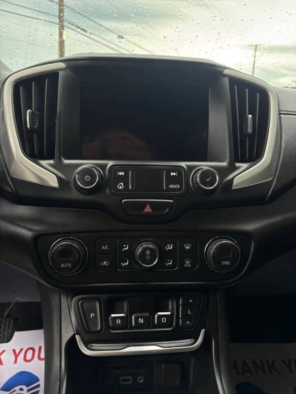 2020 GMC Terrain SLT