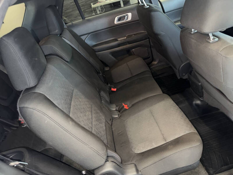 2011 Ford Explorer XLT