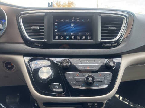 2018 Chrysler Pacifica Touring L