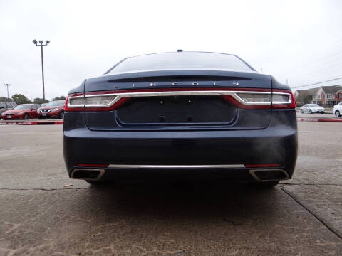 2017 Lincoln Continental Reserve