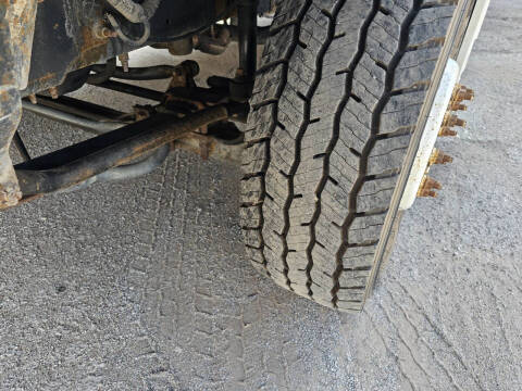 2016 Ford Stripped Chassis