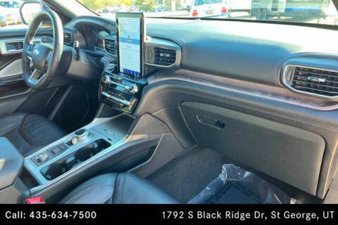 2023 Ford Explorer Hybrid Platinum