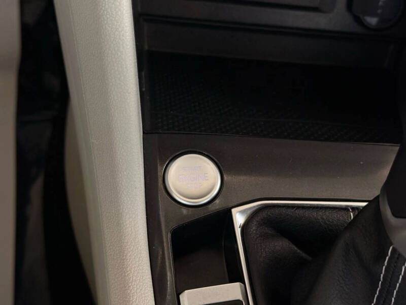 2022 Volkswagen Tiguan SE 4Motion